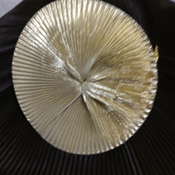 Ladies Fashion Hat - Picture 2 of 7